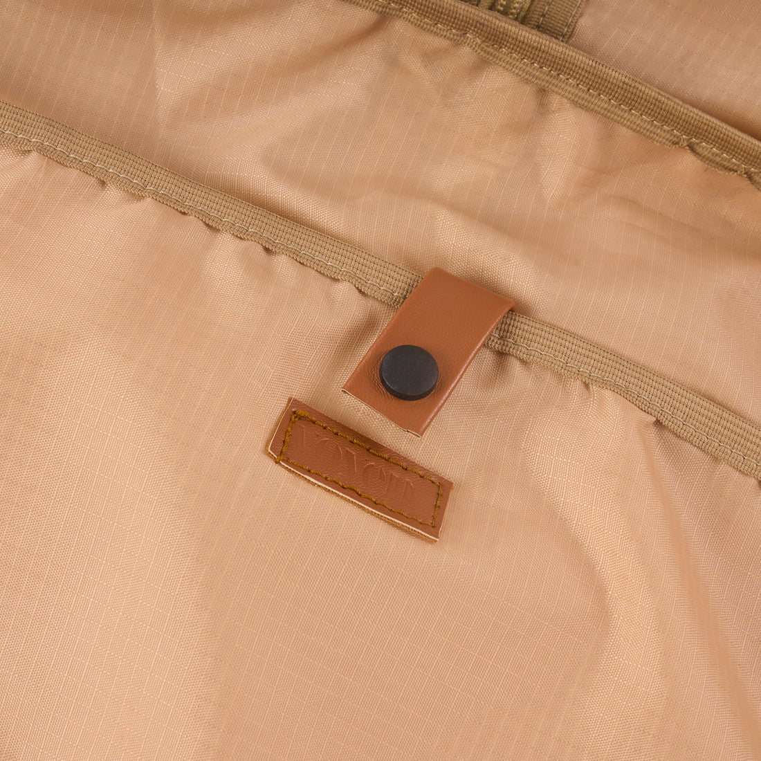 The Voyen Duffle Bag - Brown